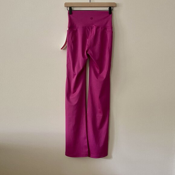 Lilly Pulitzer UPF 50+ Luxletic 31.5" Carpe Vita Flare Legging NWT - Picture 6 of 8